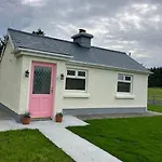 Whitethorn Cottage, Palmfield * Ballaghaderreen