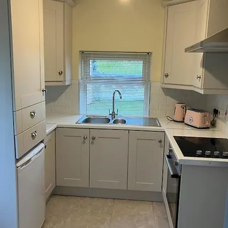 Whitethorn Cottage, Palmfield Holiday home