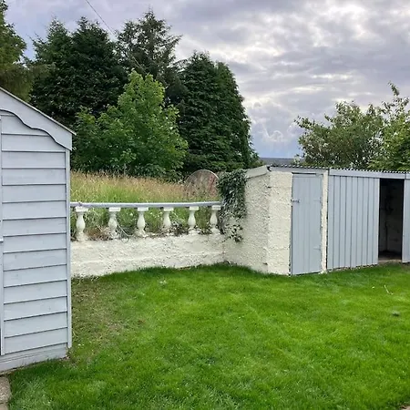 Holiday home Whitethorn Cottage, Palmfield Ballaghaderreen